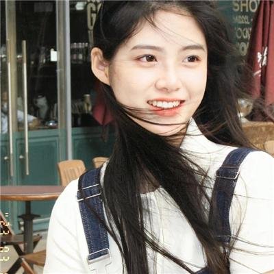 驼背人与舞女